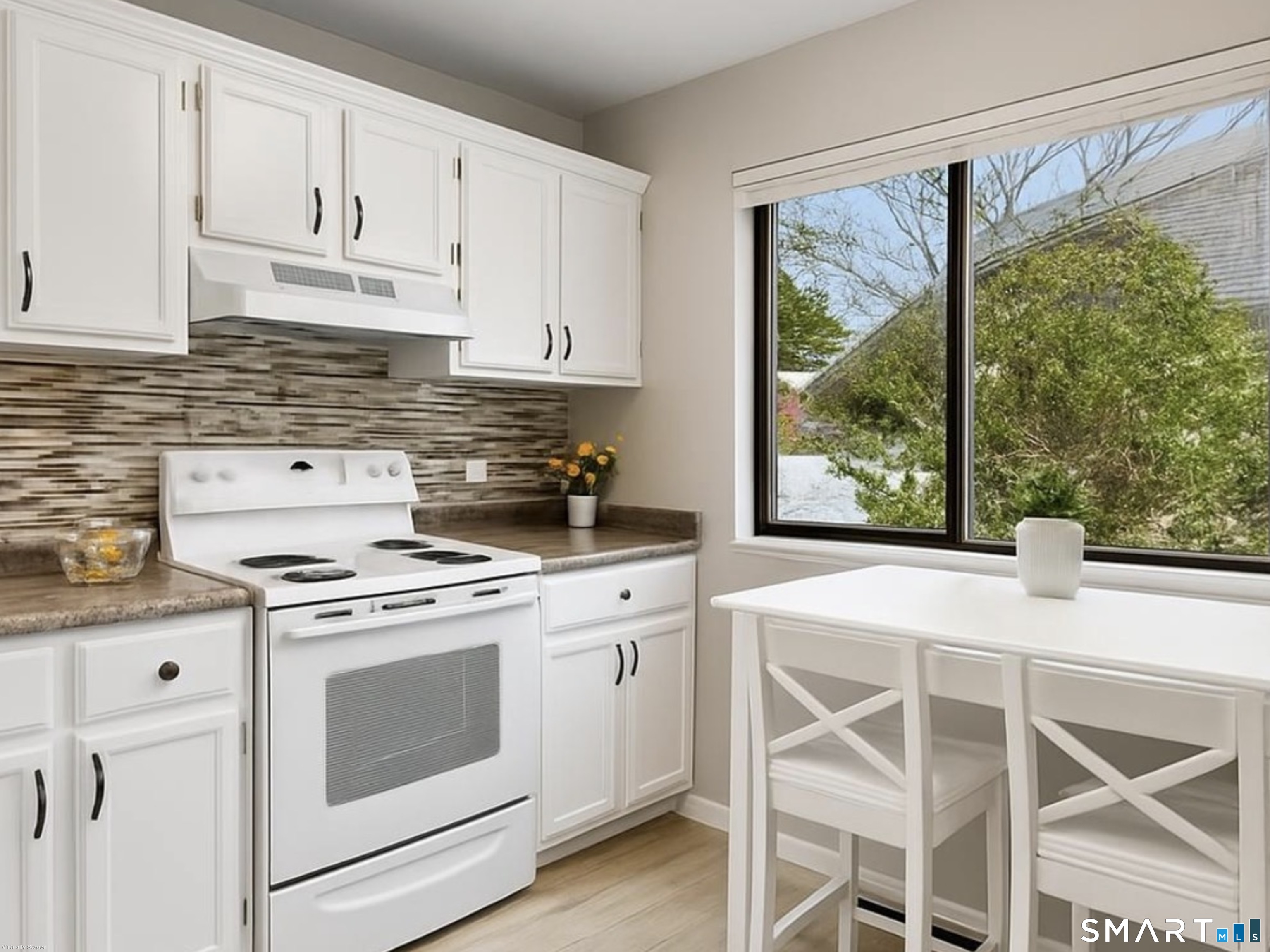 331 Heritage Village E