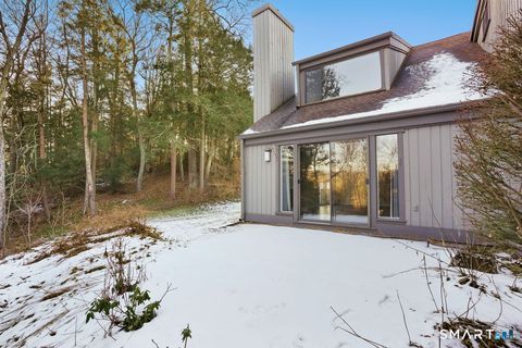 Tiny photo for 331 Heritage Village #E, Southbury, CT 06488 (MLS # 24143592)