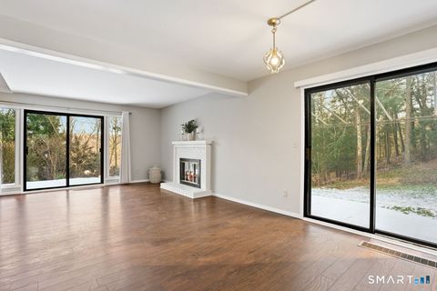 Tiny photo for 331 Heritage Village #E, Southbury, CT 06488 (MLS # 24143592)