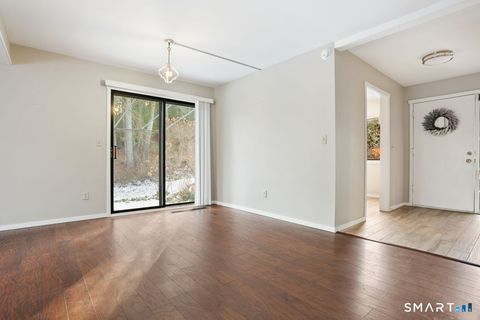 Tiny photo for 331 Heritage Village #E, Southbury, CT 06488 (MLS # 24143592)