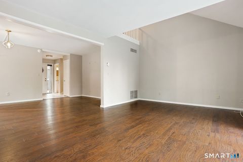 Tiny photo for 331 Heritage Village #E, Southbury, CT 06488 (MLS # 24143592)