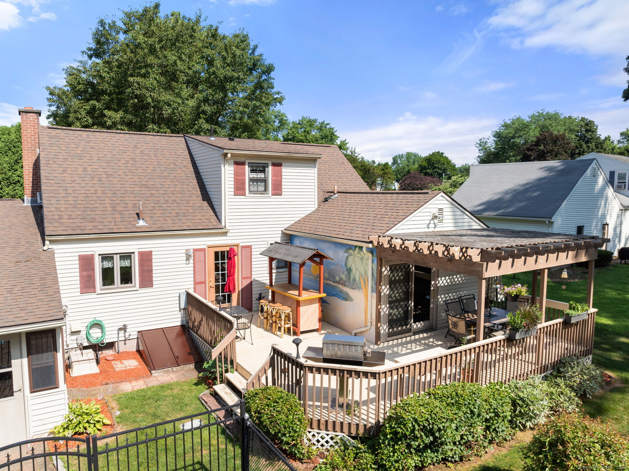 4 Redwing Road