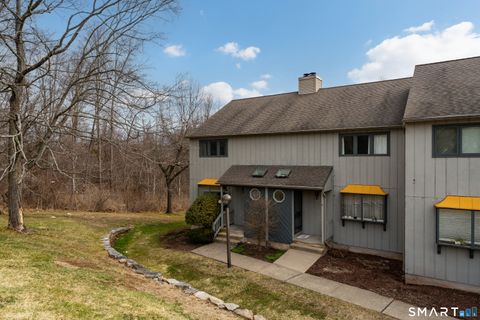 Condo For Sale - 180 Skyview Drive #180<br/> Cromwell, CT 06416