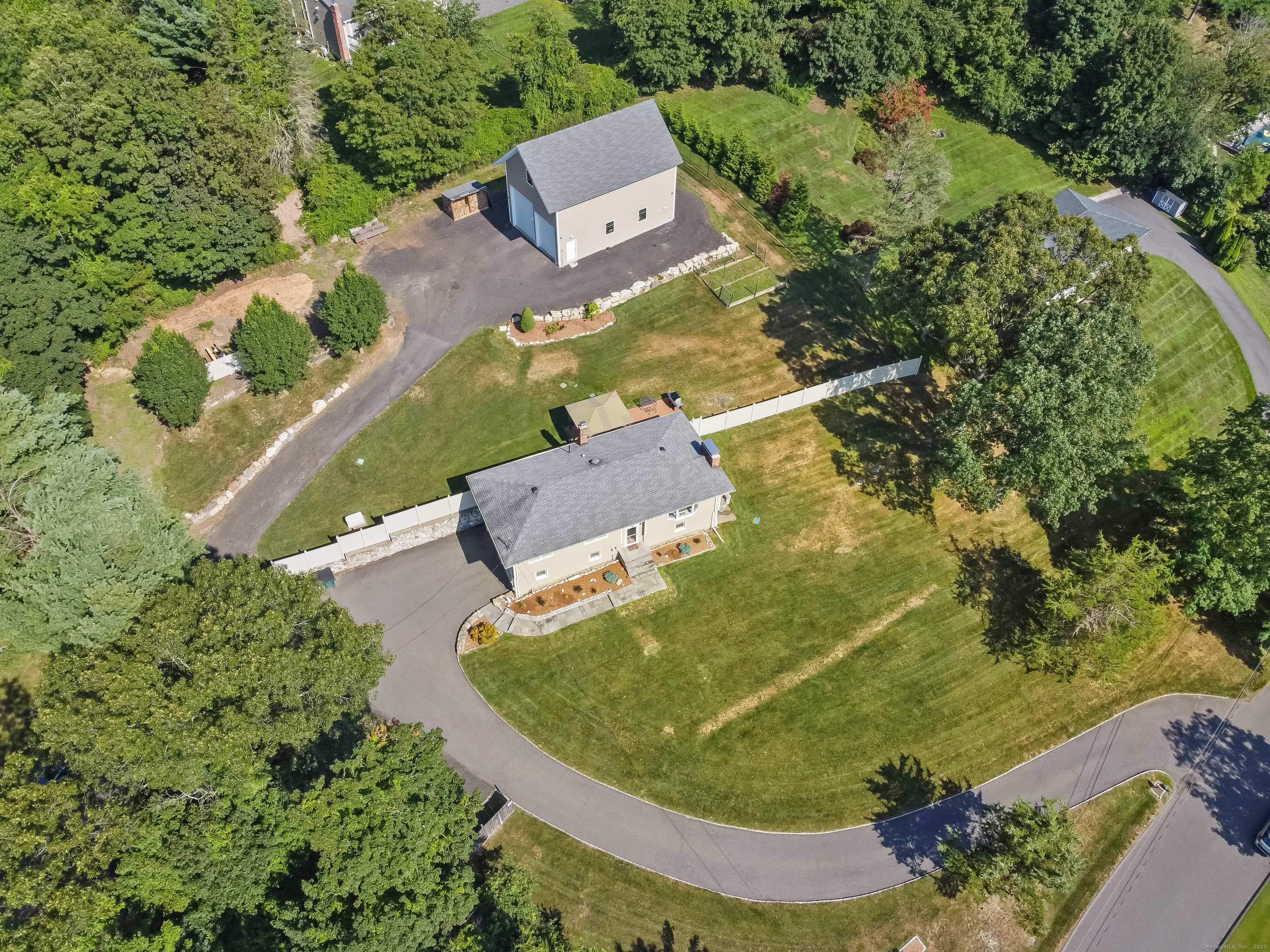 17 Stony Brook Road