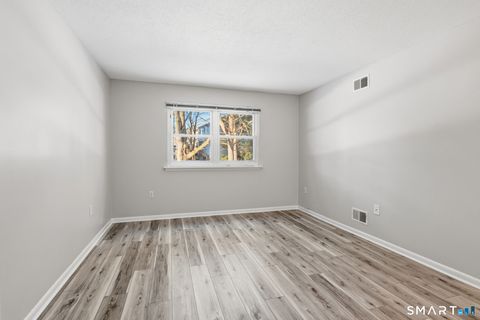 Tiny photo for 808 Twin Circle Drive #808, South Windsor, CT 06074 (MLS # 24144761)