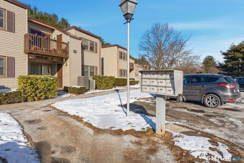 Tiny photo for 808 Twin Circle Drive #808, South Windsor, CT 06074 (MLS # 24144761)