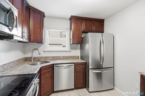 Tiny photo for 808 Twin Circle Drive #808, South Windsor, CT 06074 (MLS # 24144761)