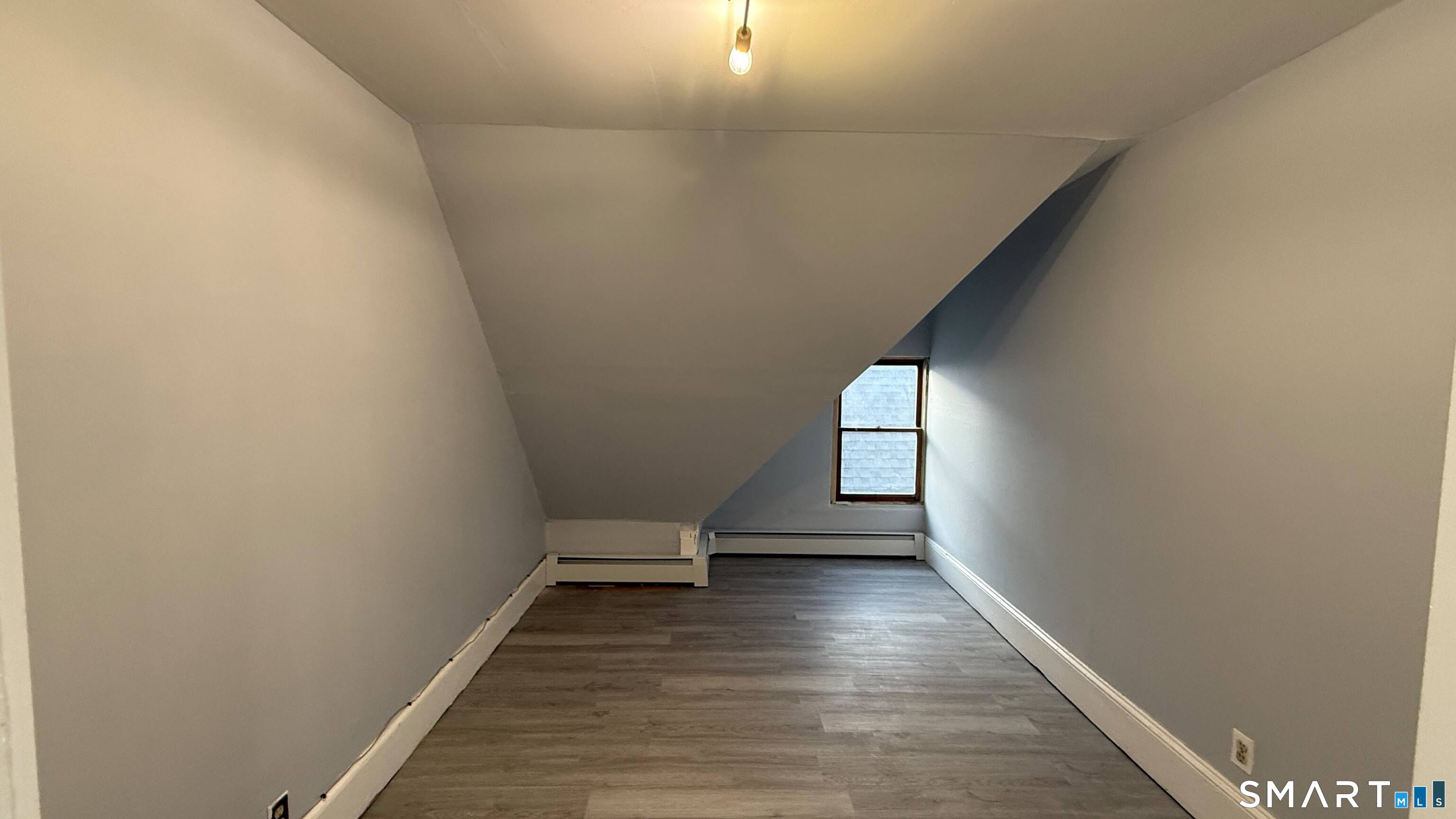 242 Madison Avenue