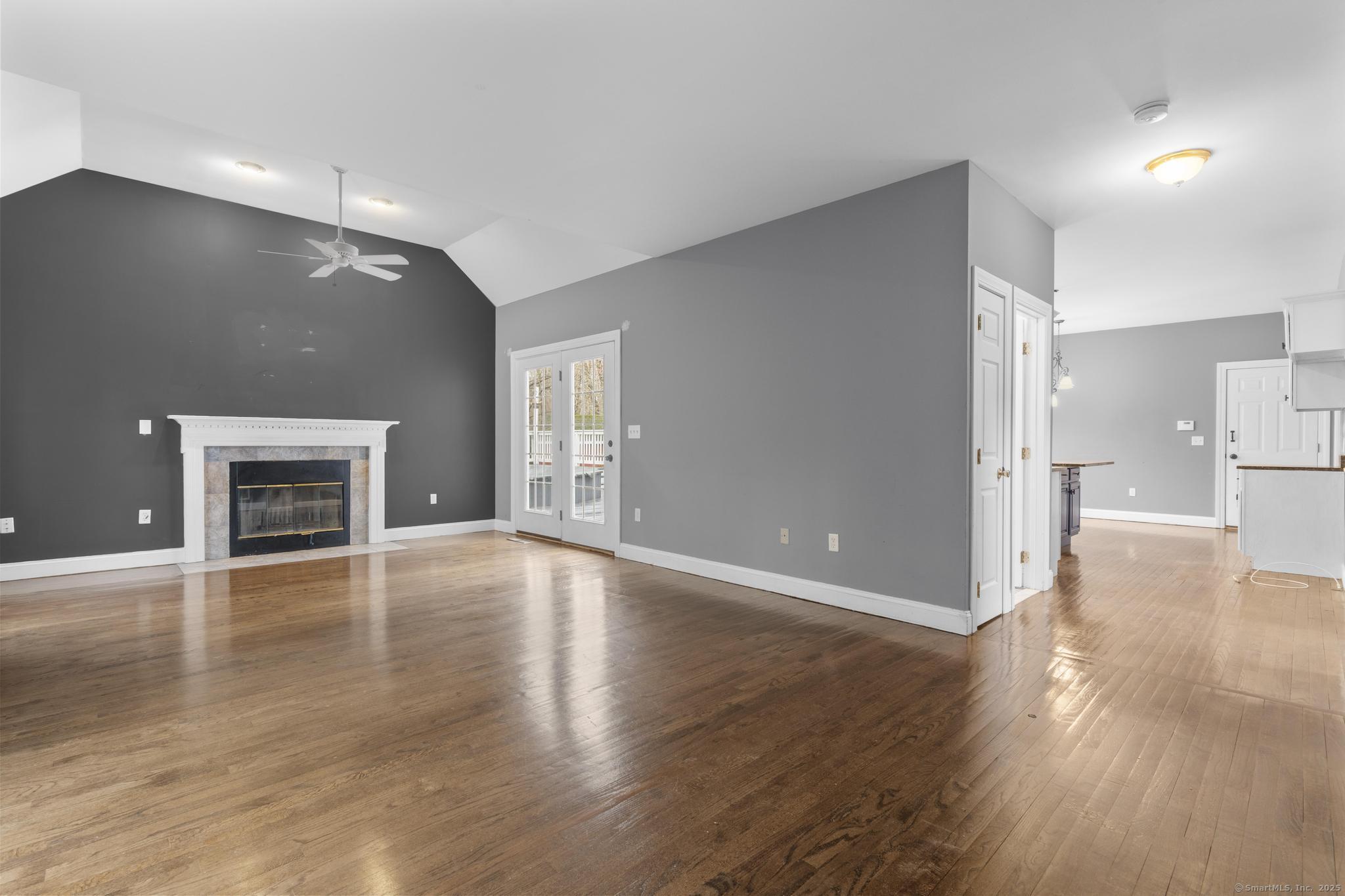 202 Buddington Road, Shelton, Connecticut image 17