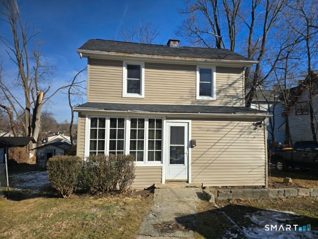 Photo of 57 Pleasant Street, Danbury, CT 06810 (MLS # 24148878)