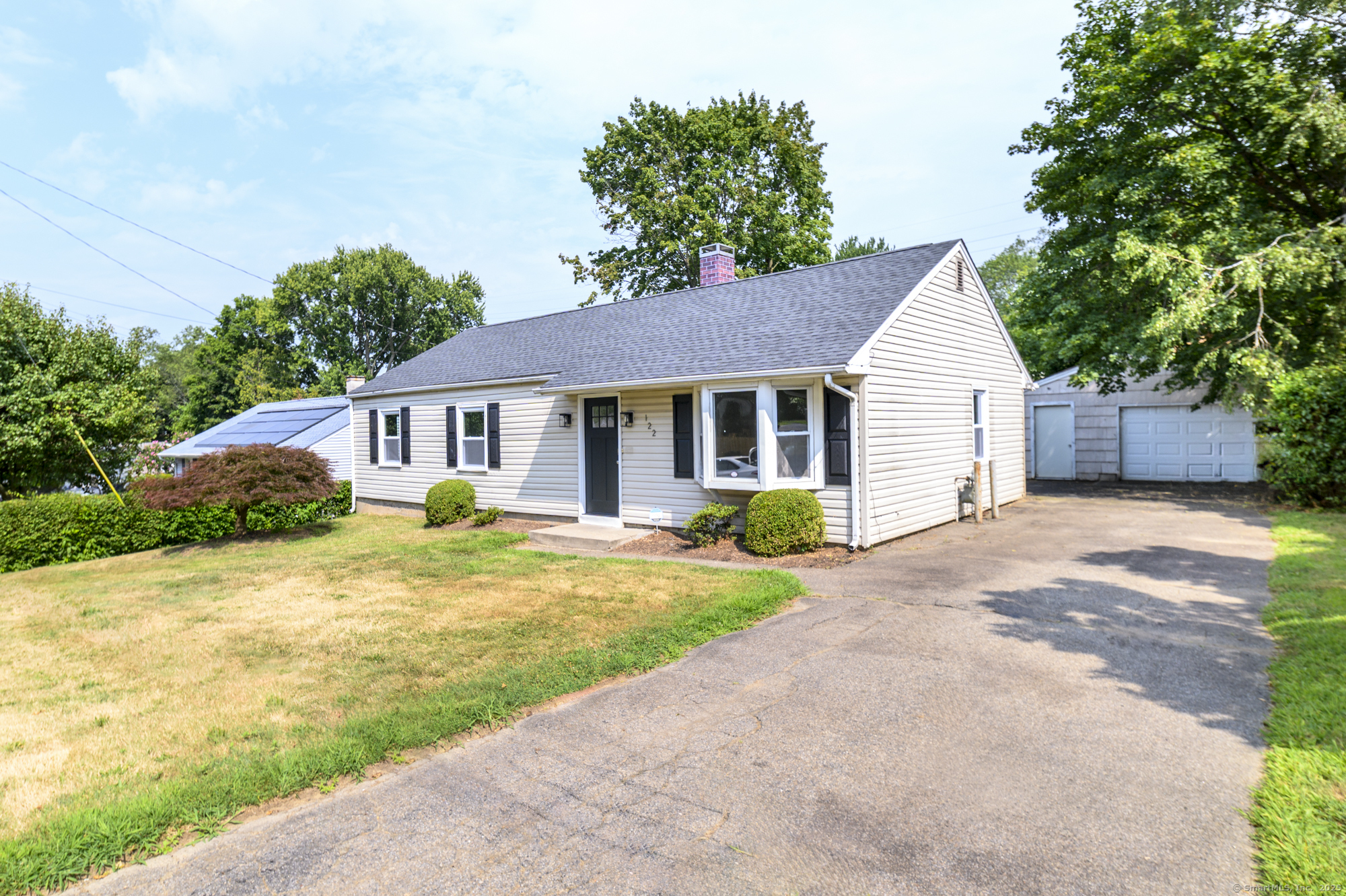 122 Indian Field Road