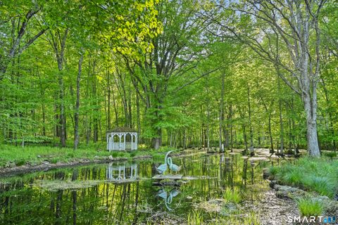 Tiny photo for 399 N Park Avenue, Easton, CT 06612 (MLS # 24175834)