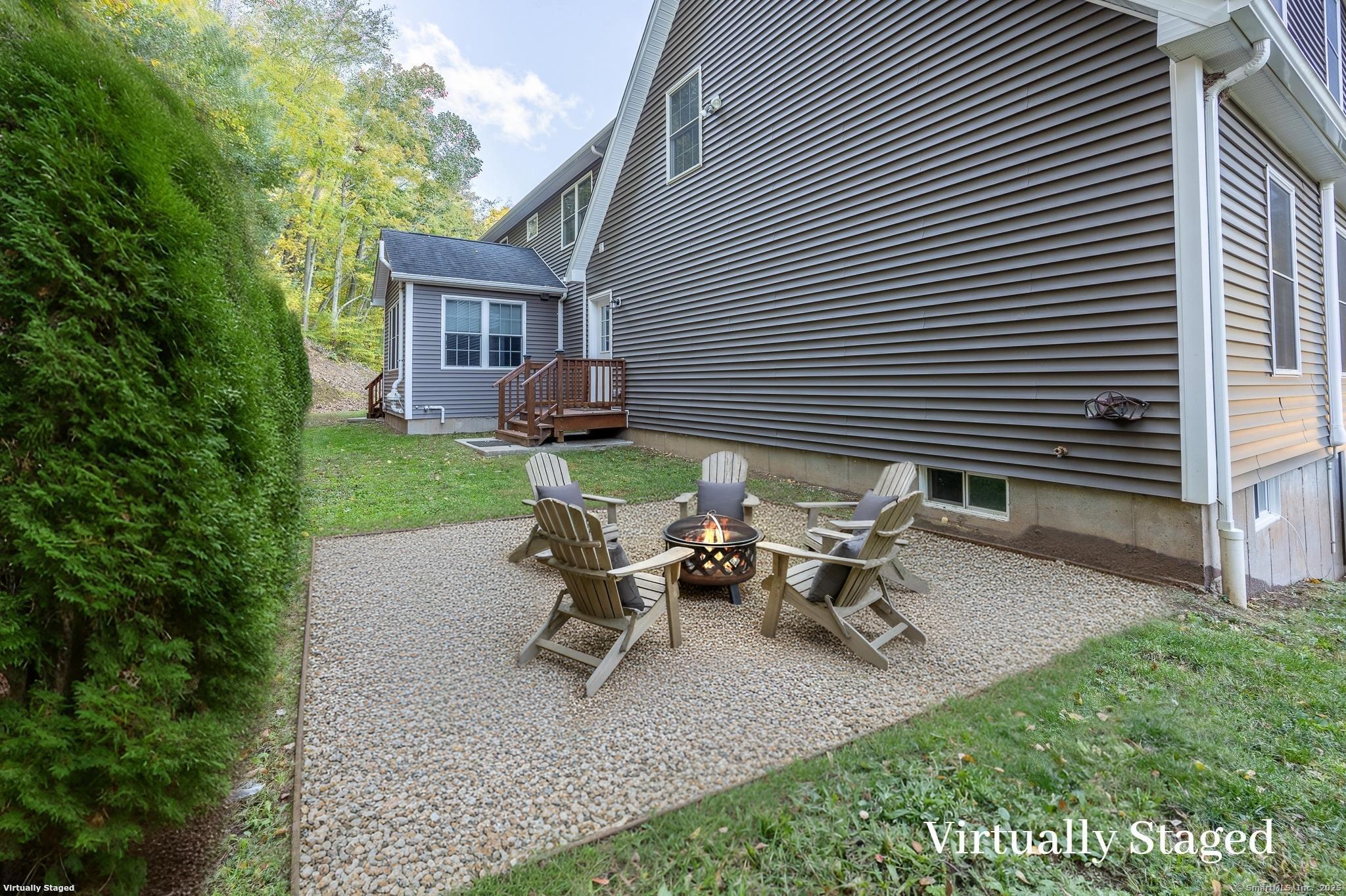 East Haven, Connecticut 06473, United States, 5 Bedrooms Bedrooms, ,5 BathroomsBathrooms,Residential,Active,227616