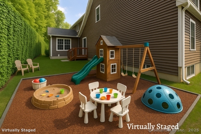 East Haven, Connecticut 06473, United States, 5 Bedrooms Bedrooms, ,5 BathroomsBathrooms,Residential,Active,227616