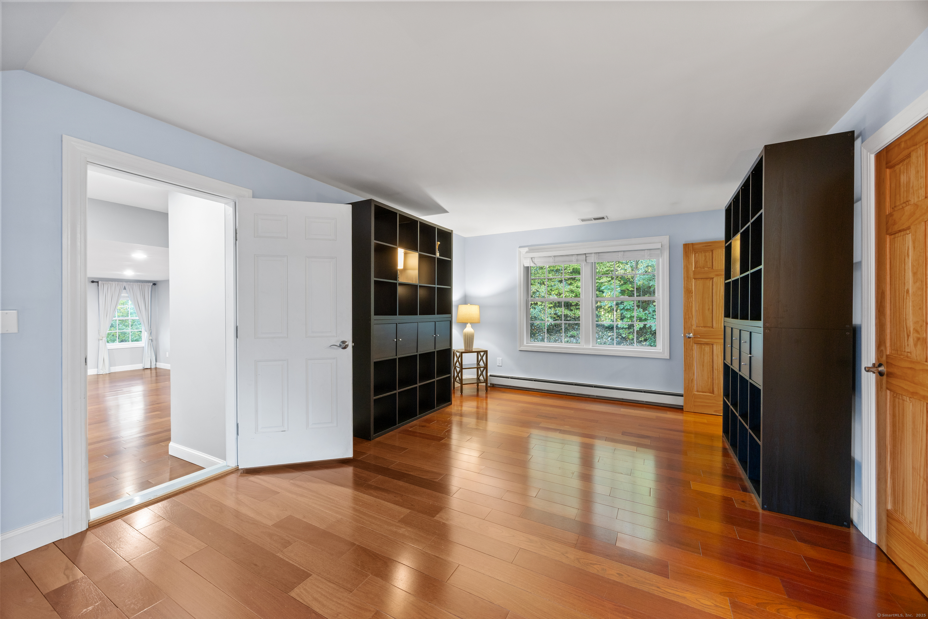 East Haven, Connecticut 06473, United States, 5 Bedrooms Bedrooms, ,5 BathroomsBathrooms,Residential,Active,227616