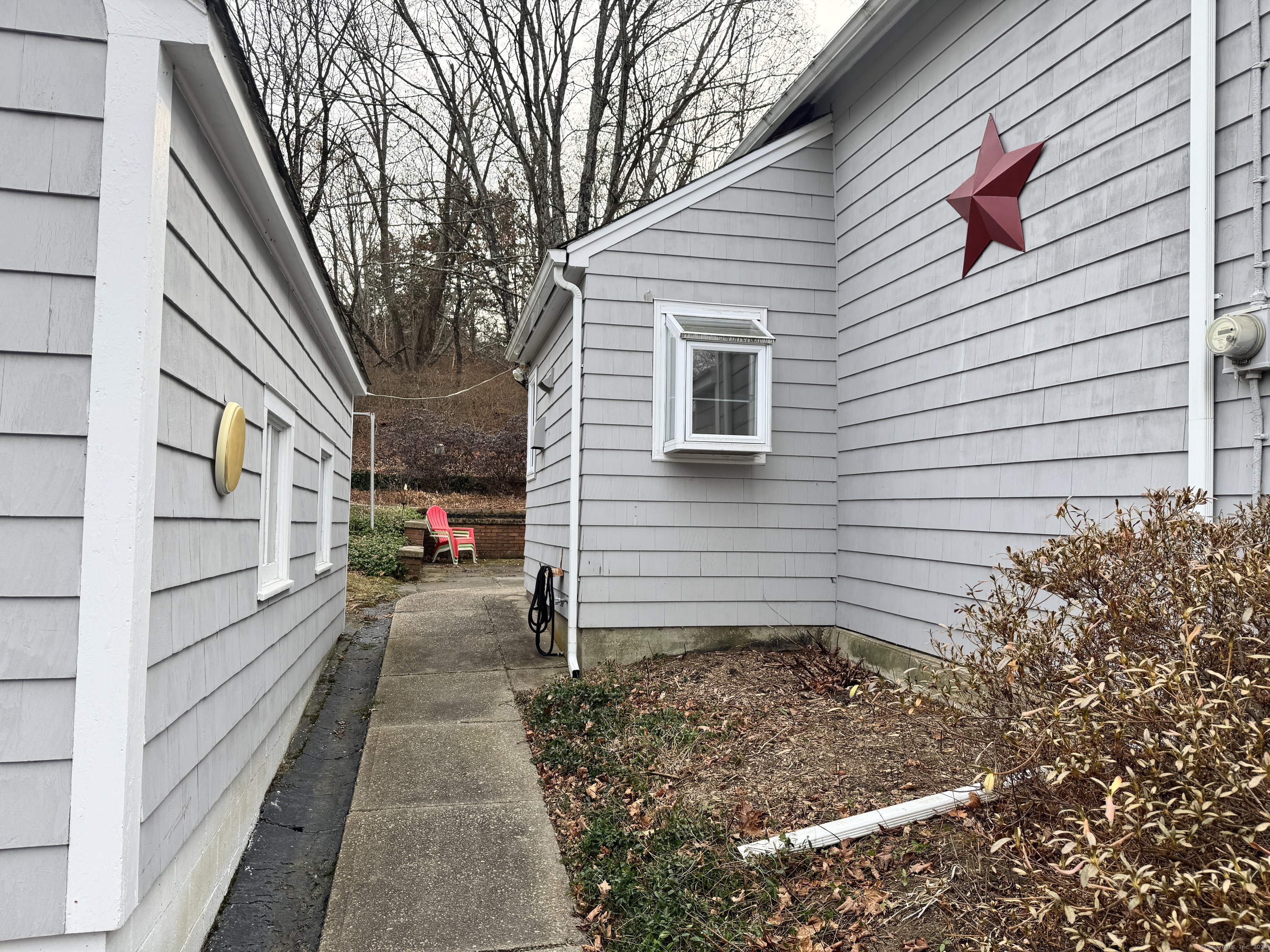 120 Otrobando Avenue, Norwich, Connecticut image 2