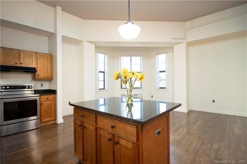 Tiny photo for 15 Dinah Road #317, West Hartford, CT 06107 (MLS # 24154875)