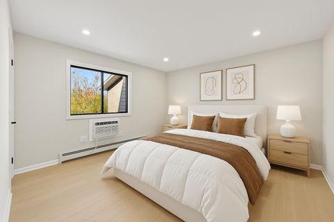 Tiny photo for 180 Glenbrook Road #APT 35, Stamford, CT 06902 (MLS # 24147460)