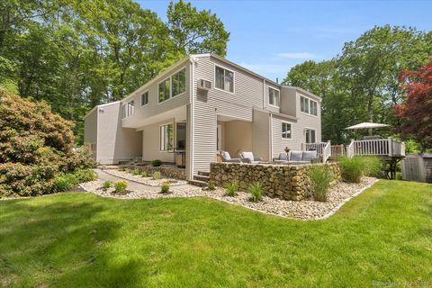 Single Family Residence in Middlebury CT 150 Burr Hall Road.jpg