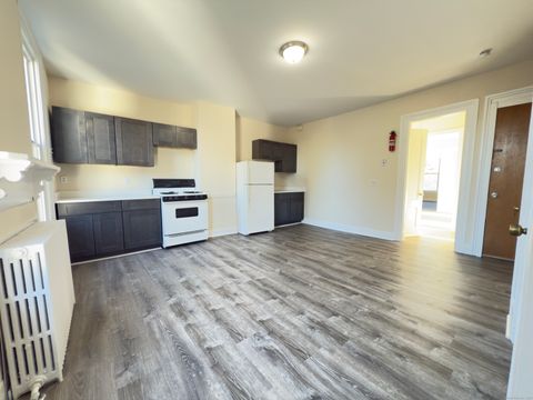Tiny photo for 590 East Street #2, New Haven, CT 06511 (MLS # 24134480)