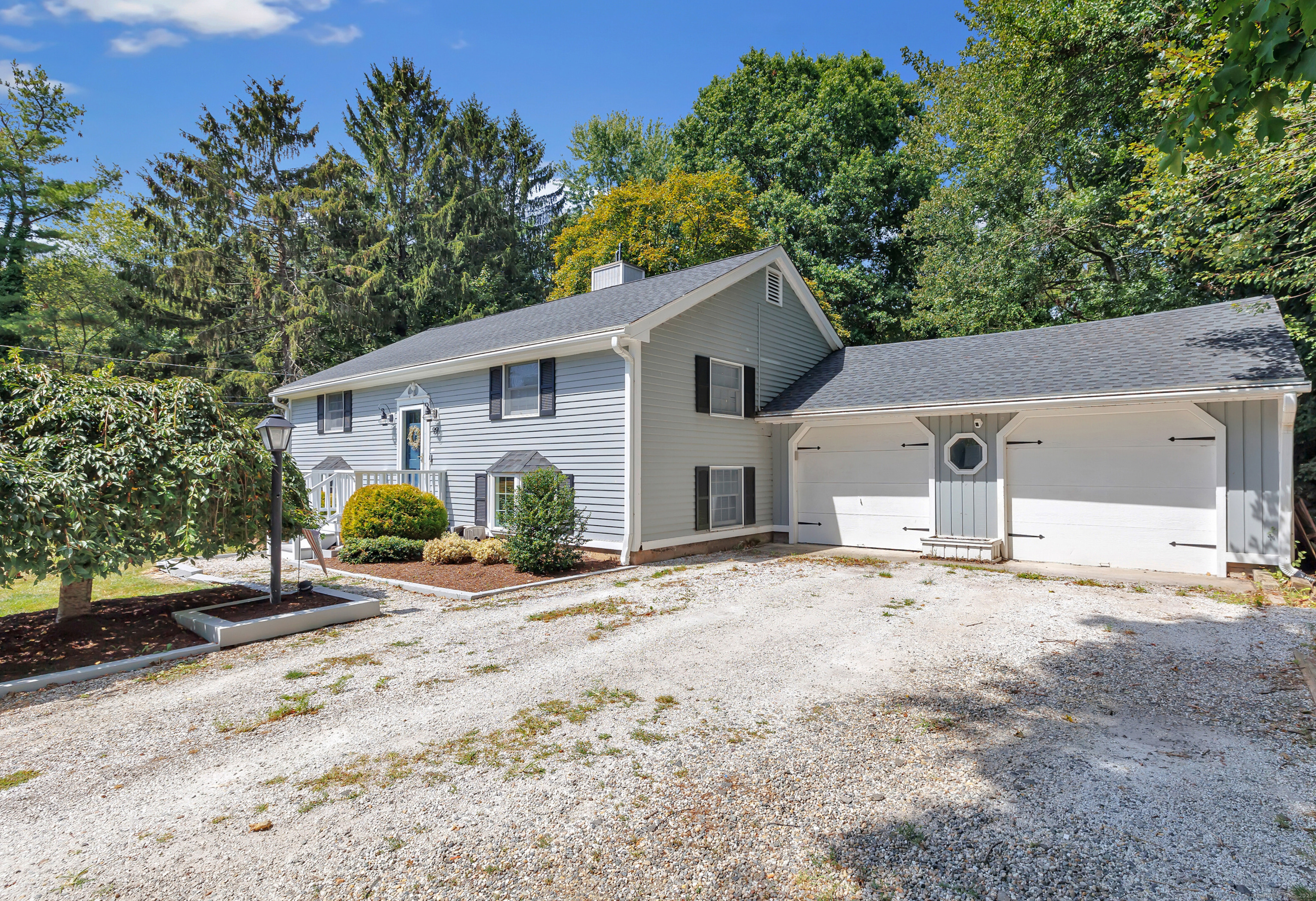 99 Green Meadow Road