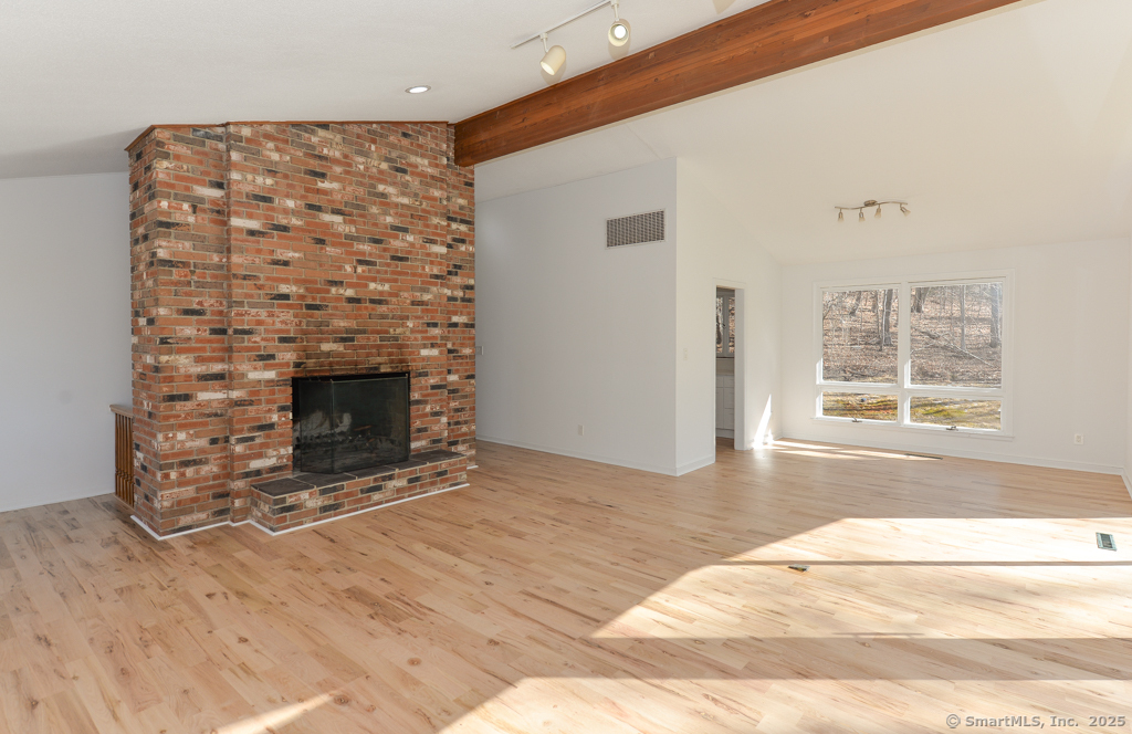 1635 Kettletown Road, Southbury, Connecticut image 6