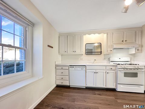 Tiny photo for 37 Hubbard Run Drive #37, Glastonbury, CT 06033 (MLS # 24155393)