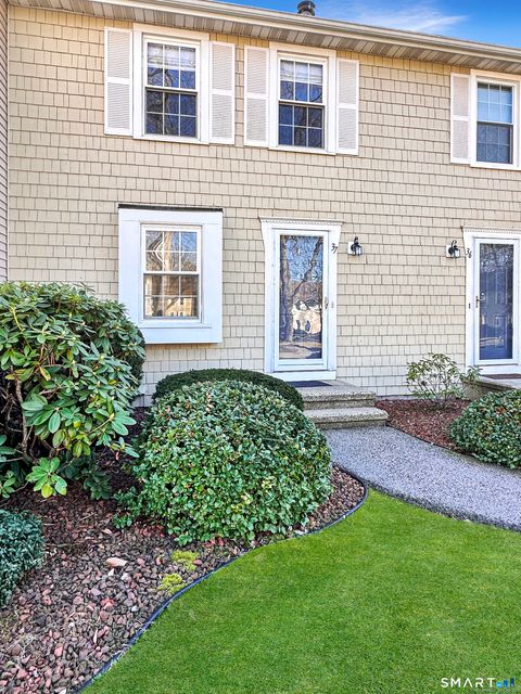 Tiny photo for 37 Hubbard Run Drive #37, Glastonbury, CT 06033 (MLS # 24155393)