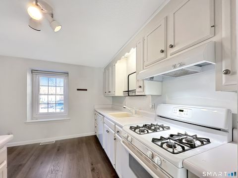 Tiny photo for 37 Hubbard Run Drive #37, Glastonbury, CT 06033 (MLS # 24155393)