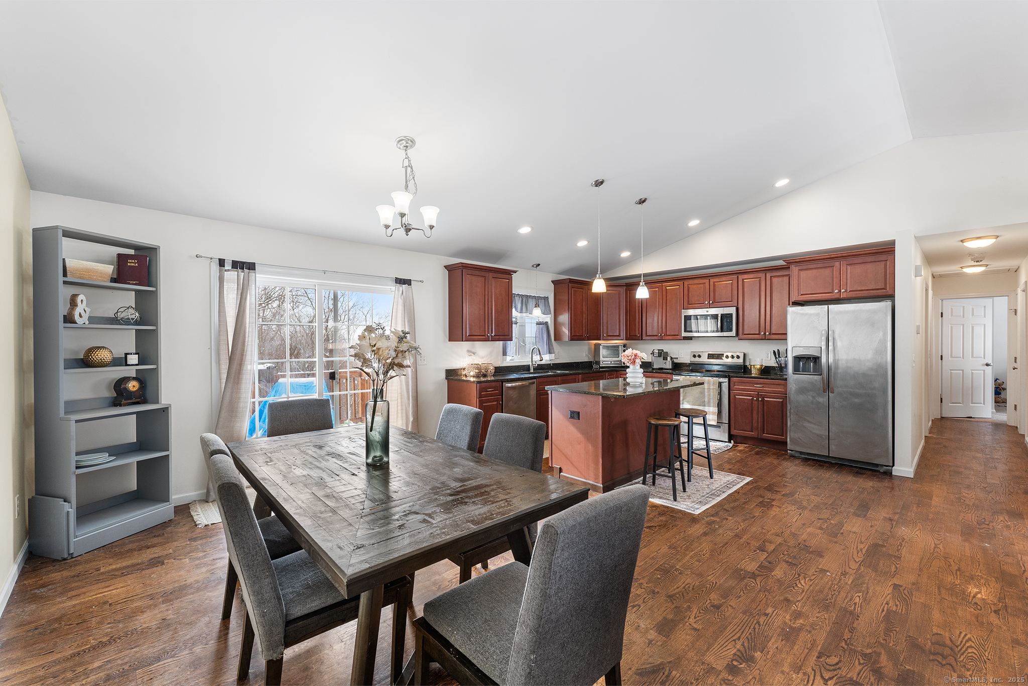 106 Shadybrook Lane, Waterbury, Connecticut image 10