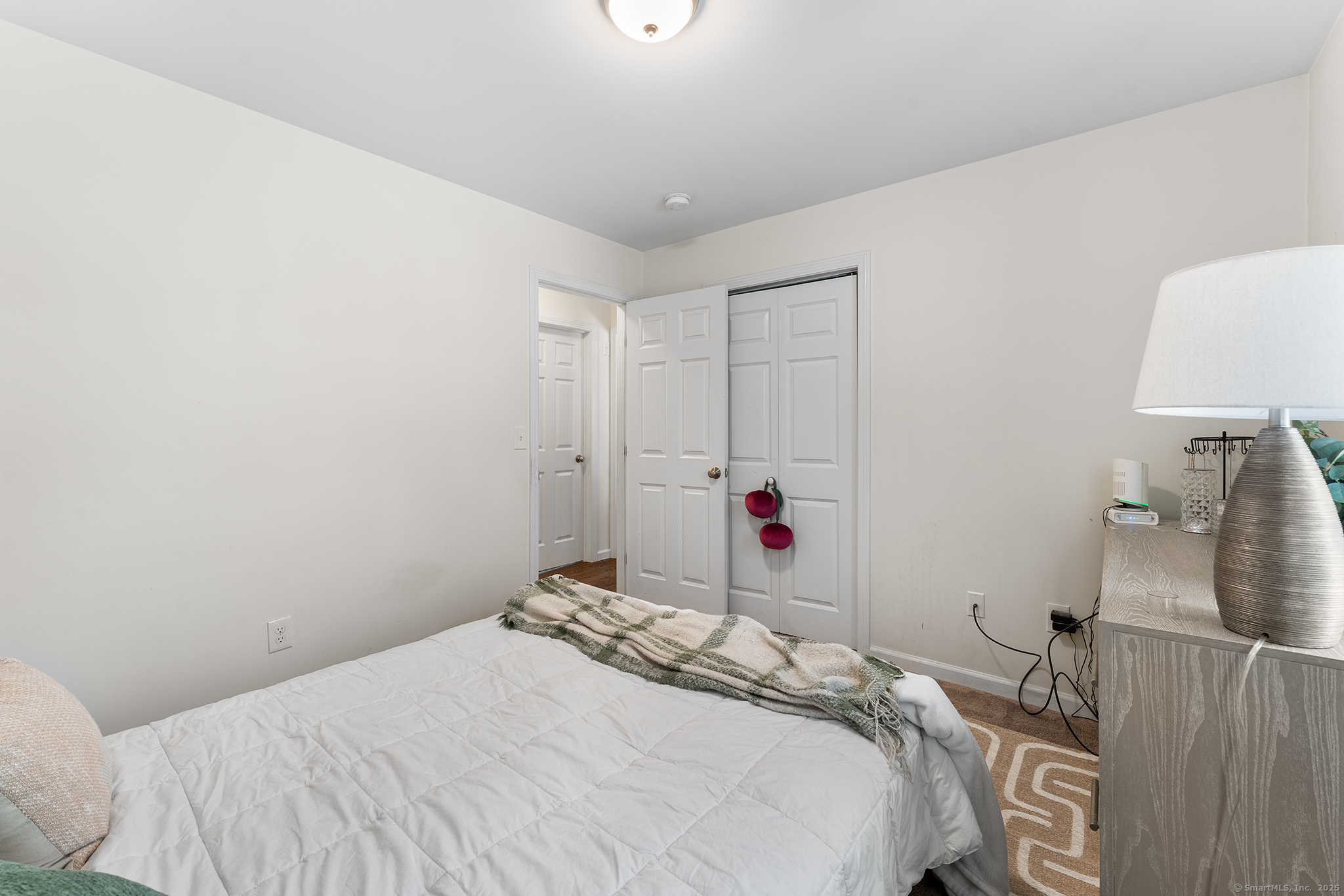 106 Shadybrook Lane, Waterbury, Connecticut image 16