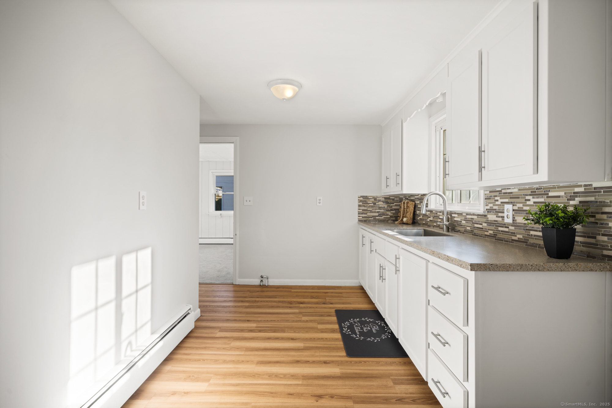 22 Sun Street, Enfield, Connecticut image 8