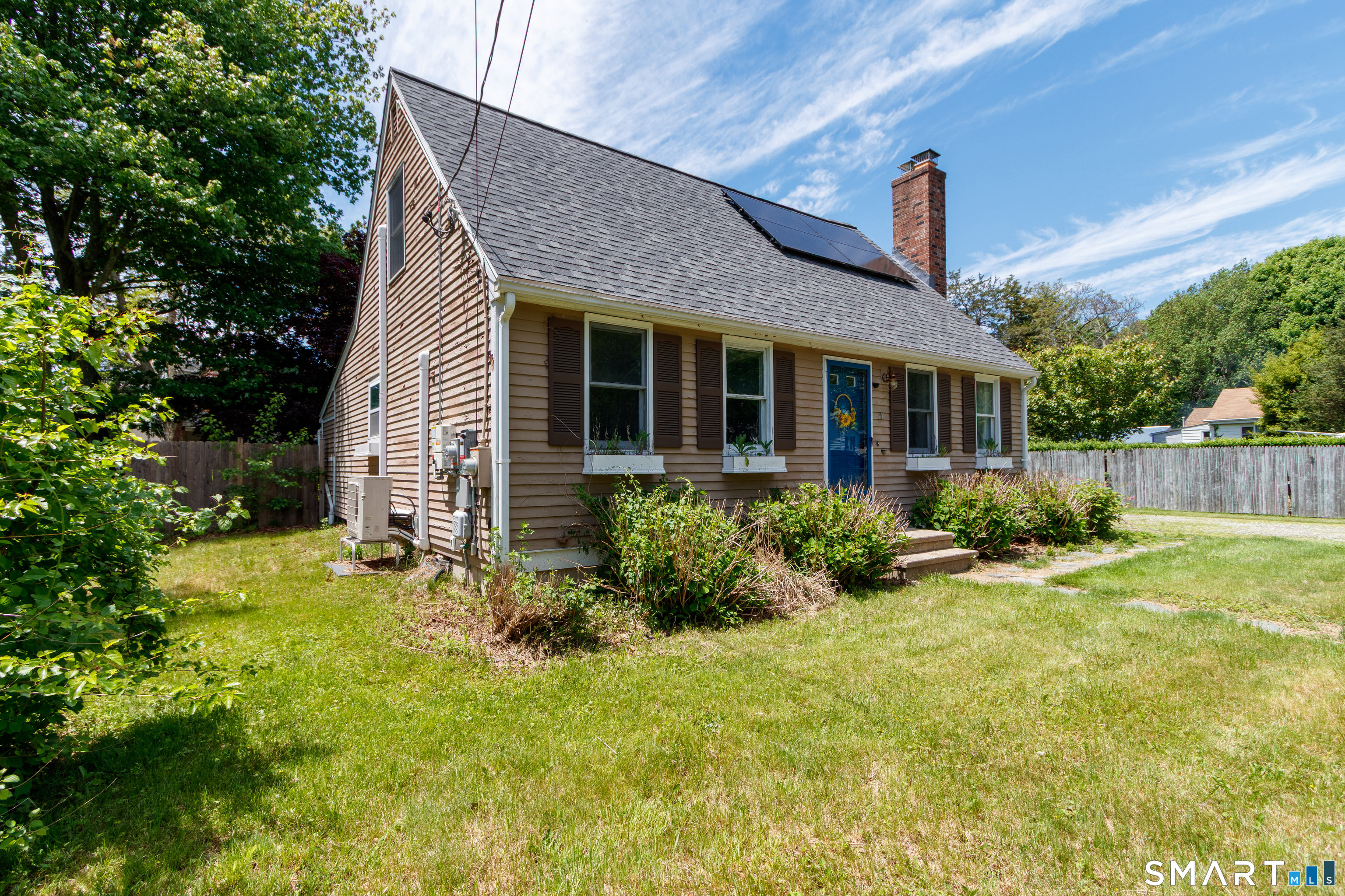 15 Bluff Avenue