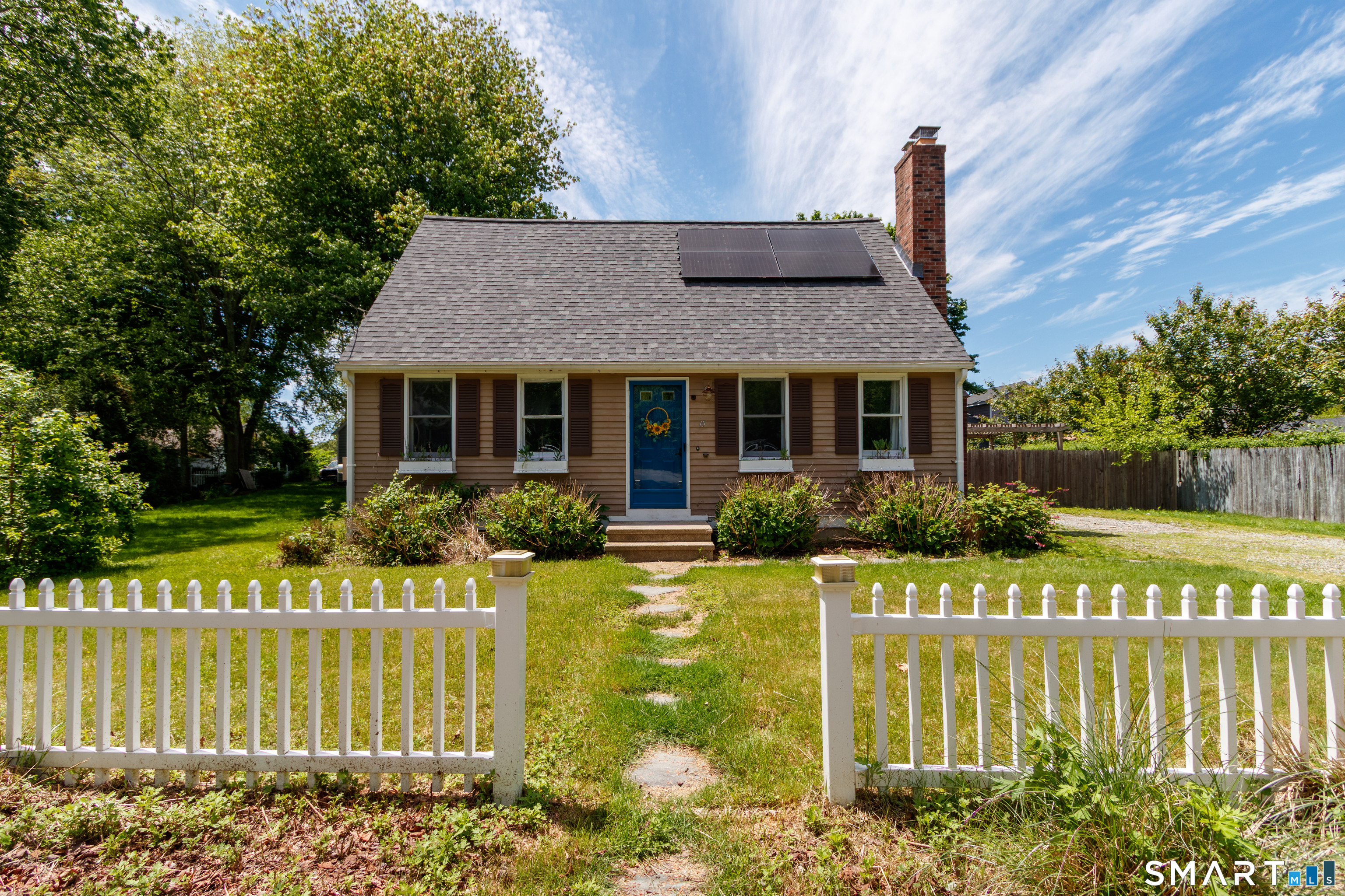 15 Bluff Avenue