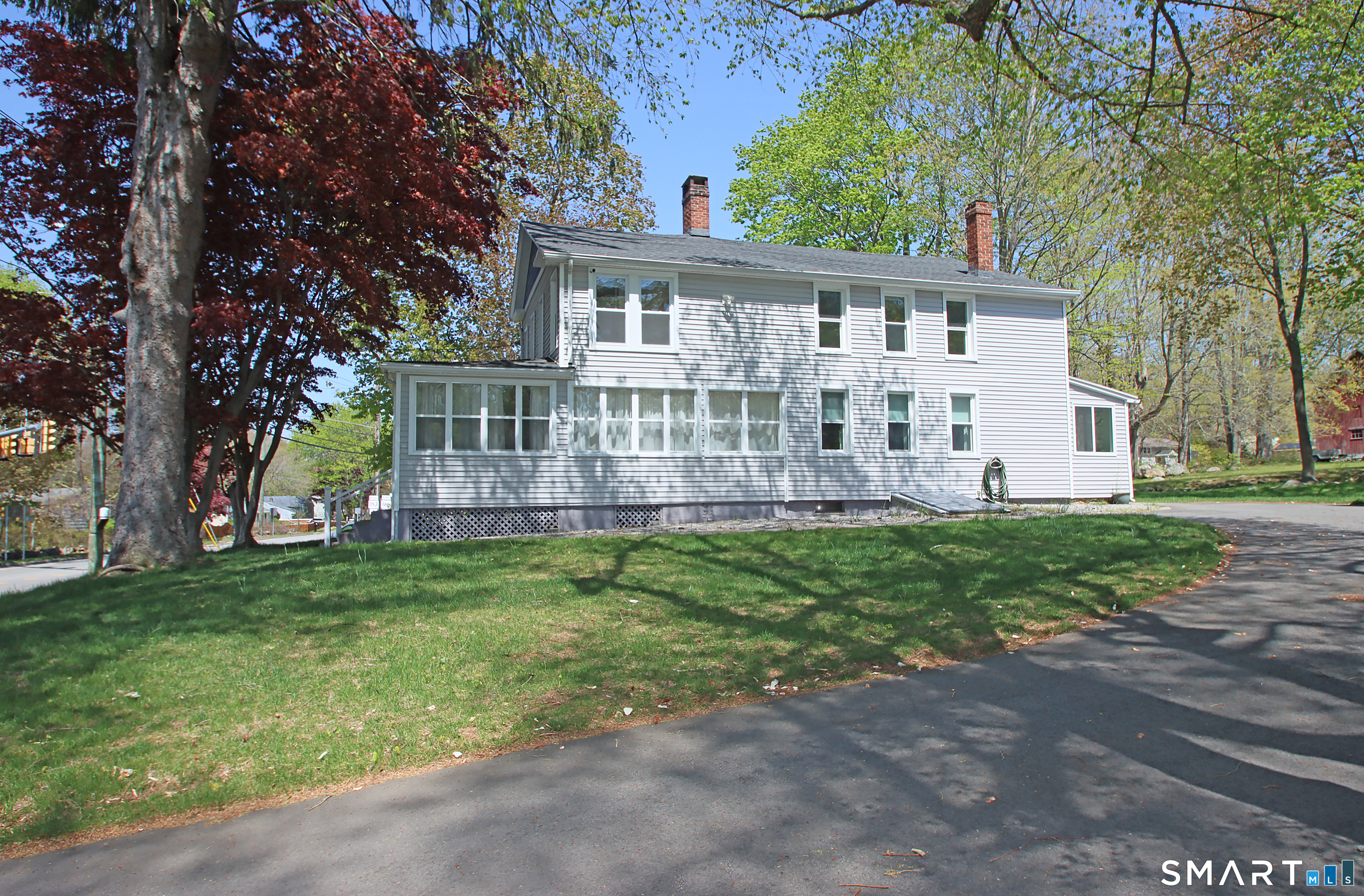 452 Essex Road