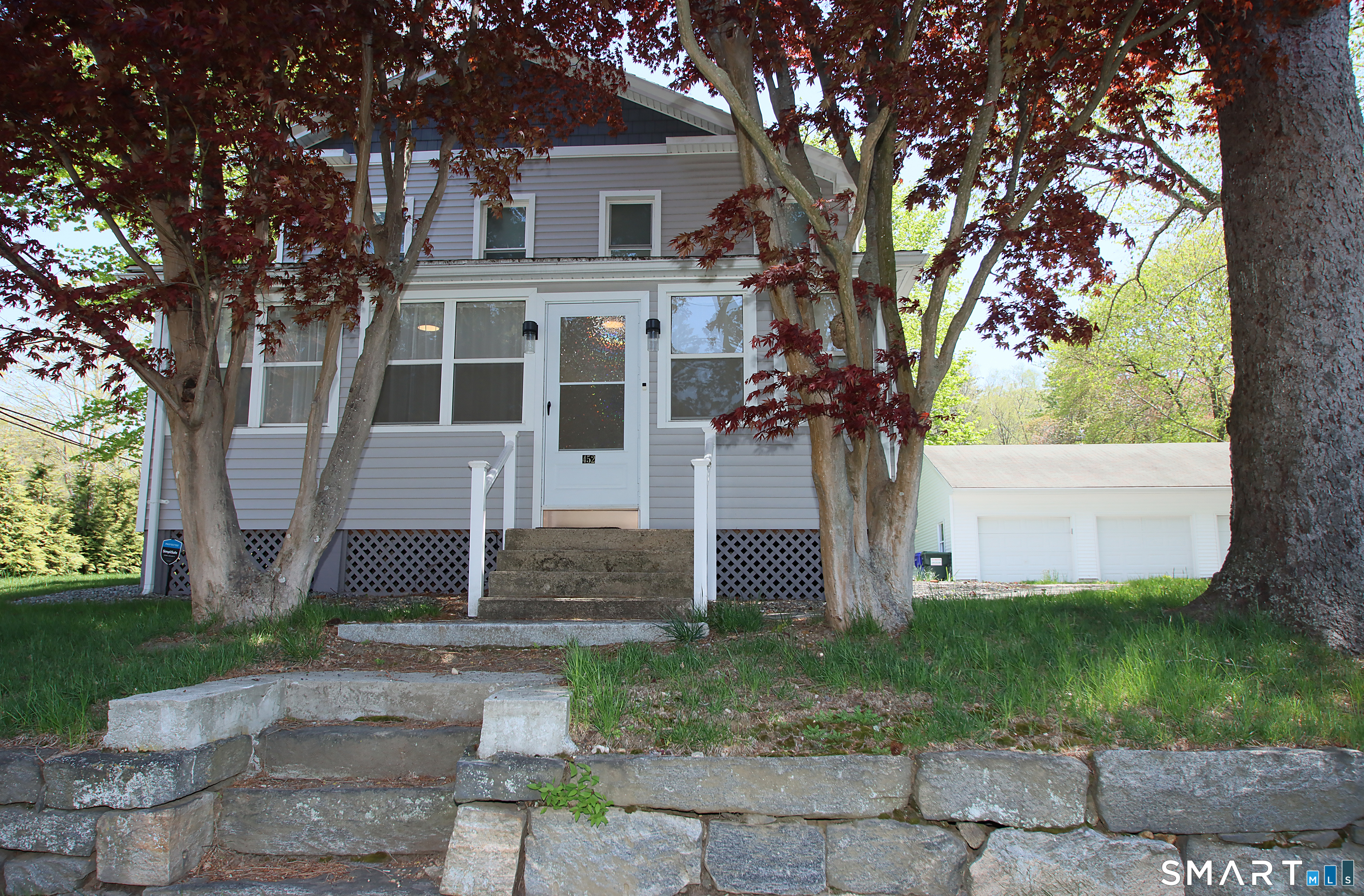 452 Essex Road