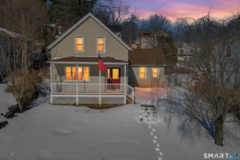 254 Broad Street Norwich CT 06360