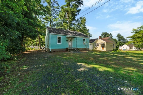 Photo of 9 Westchester Drive, Bristol, CT 06010 (MLS # 24190490)