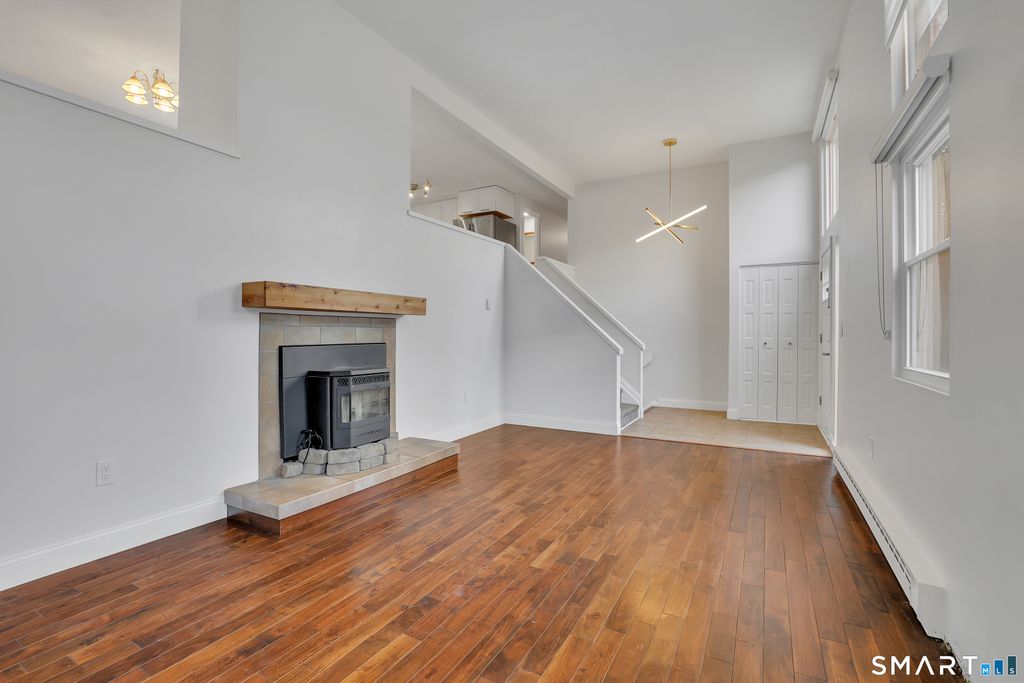 Photo of 42 Towhee Lane, Glastonbury, CT 06033 (MLS # 24146444)