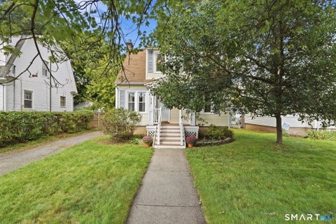 Photo of 424 Commonwealth Avenue, New Britain, CT 06053 (MLS # 24209585)