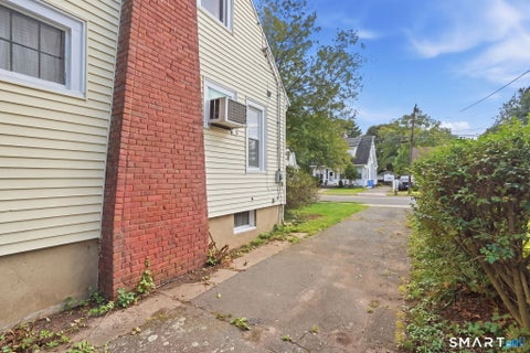 Tiny photo for 424 Commonwealth Avenue, New Britain, CT 06053 (MLS # 24209585)