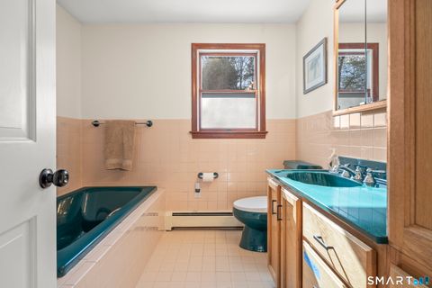 Tiny photo for 7 Greenwood Circle, East Lyme, CT 06333 (MLS # 24152469)