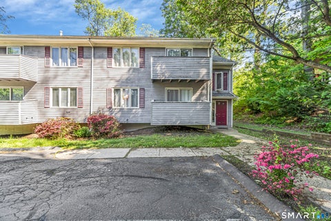 Photo of 520 Vincellette Street #C1, Bridgeport, CT 06606 (MLS # 24209930)