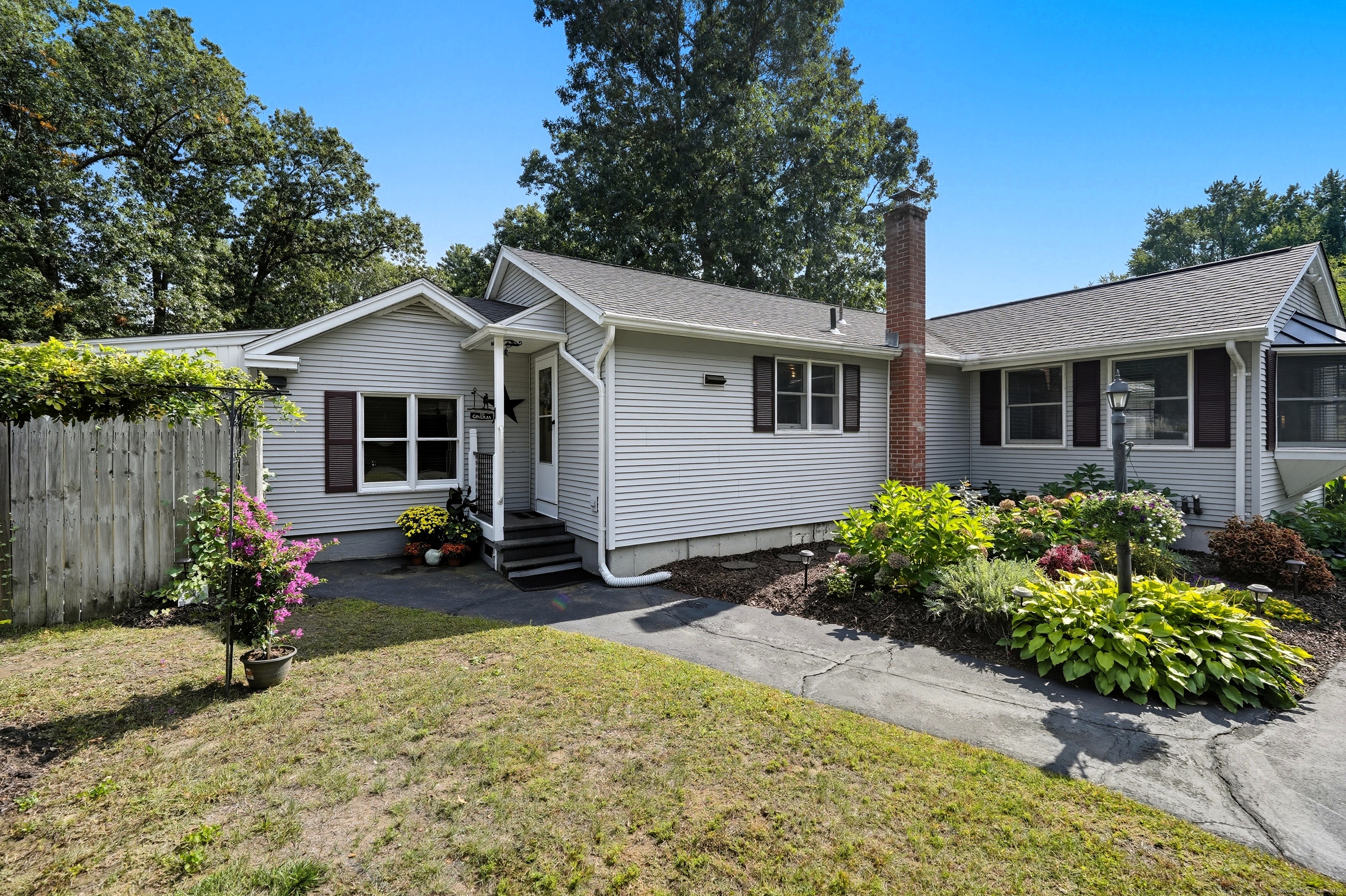 328 North Maple Street