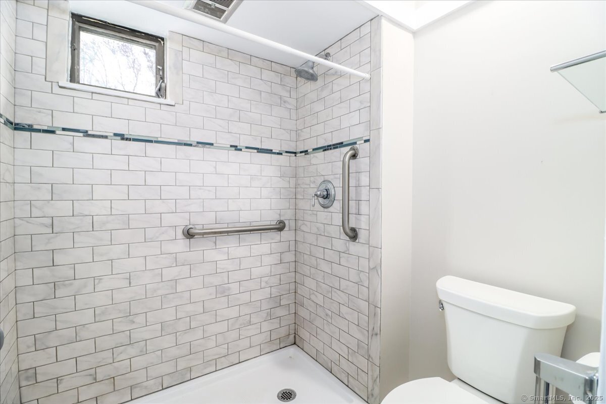79 Heritage Village #B, Southbury, Connecticut image 19