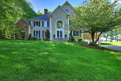 MLS: 24095303