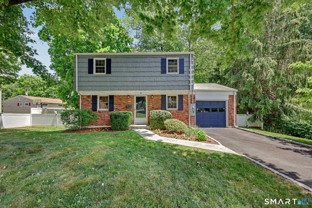 Photo of 12 Regent Court, Stamford, CT 06907 (MLS # 24188660)