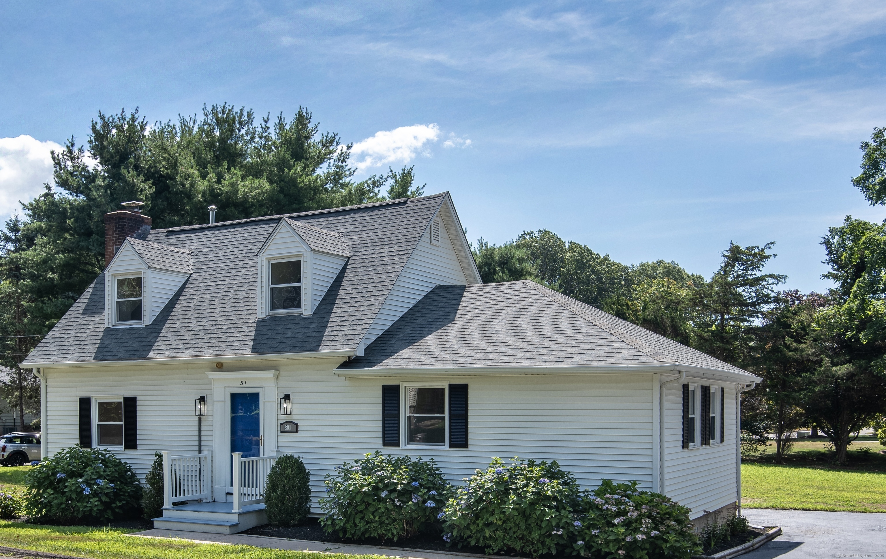 31 Flat Rock Road