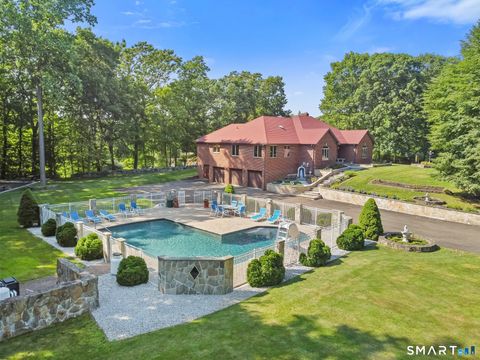 35 Golden Hill Lane Shelton CT 06484