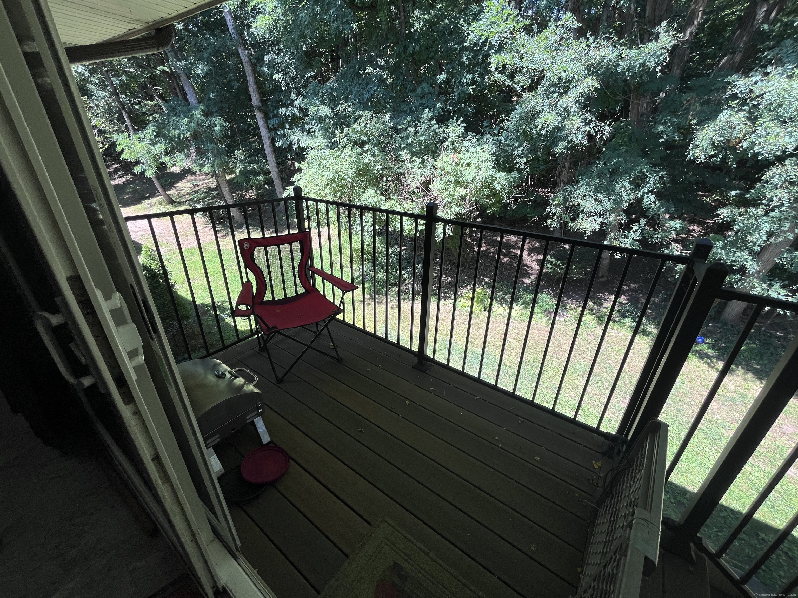 Farmington, Connecticut 06085, United States, 1 Bedroom Bedrooms, ,1 BathroomBathrooms,Residential,Active,197333